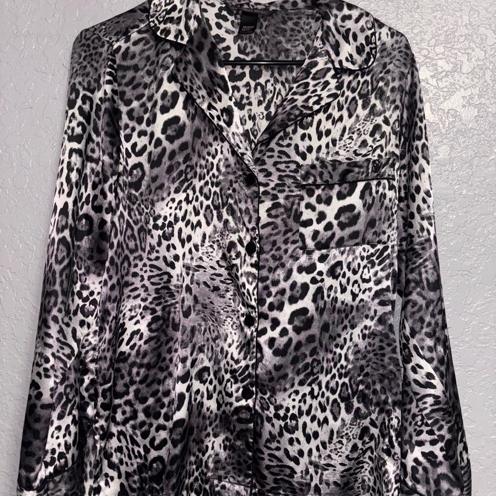 Victoria's Secret Monochrome Leopard Button Down Shirt